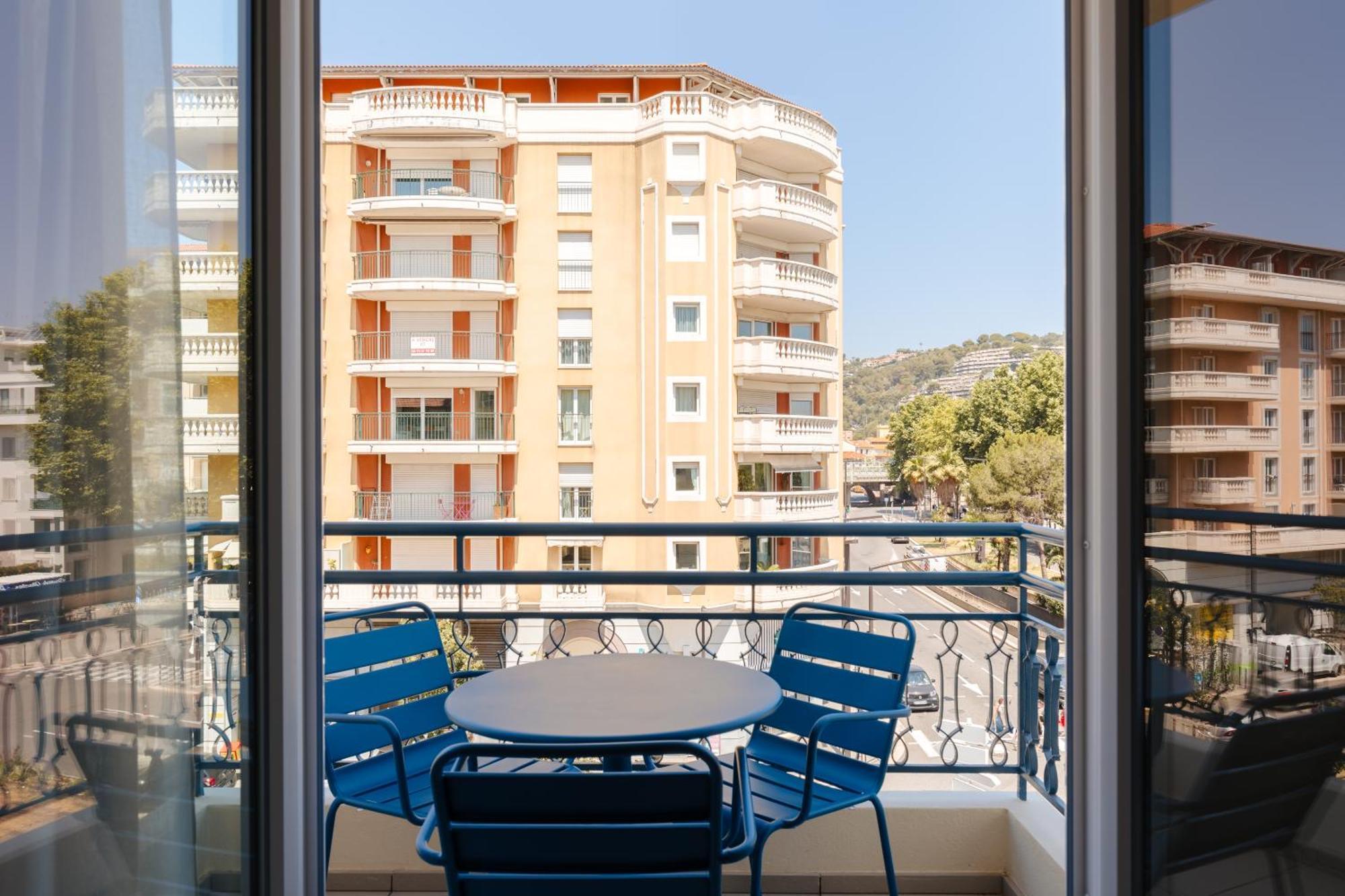 Yelo Promenade Powered By Sonder Otel Nice Dış mekan fotoğraf